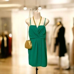 YA Los Angeles dress green wear with or without straps Med zipper back 🏝